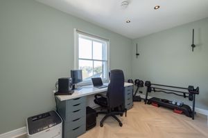 Photo 27- click for photo gallery